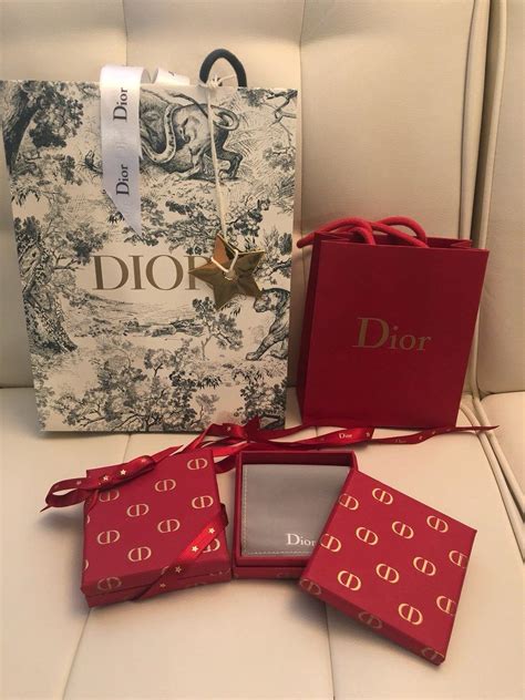 dior christmas shopping bag|where to buy dior bags.